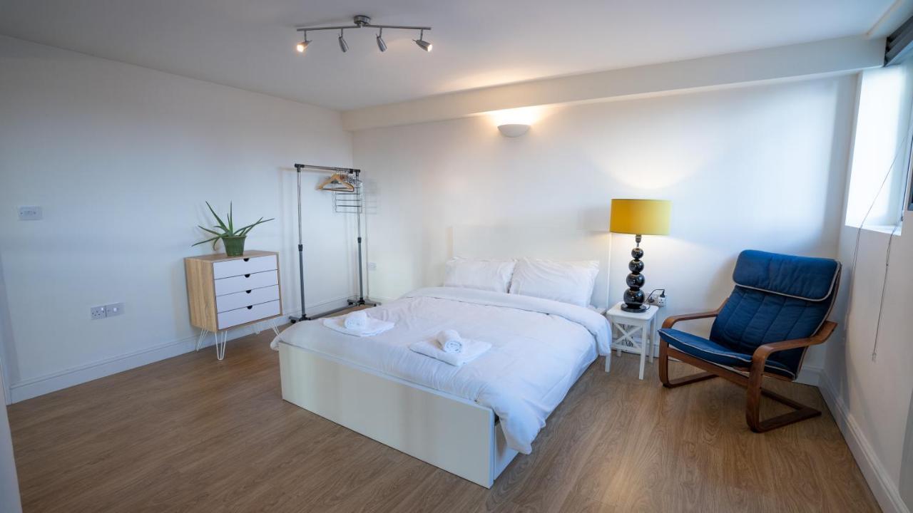 Stunning Mezzanine Apartment Near City Centre Cardiff Dış mekan fotoğraf