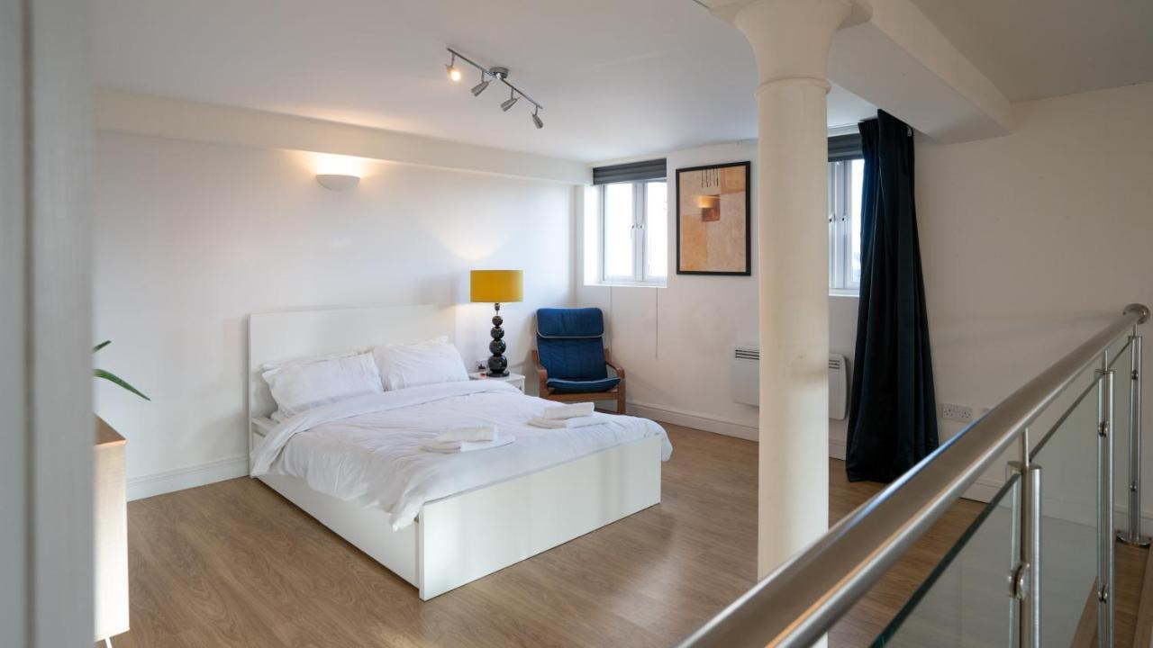 Stunning Mezzanine Apartment Near City Centre Cardiff Dış mekan fotoğraf